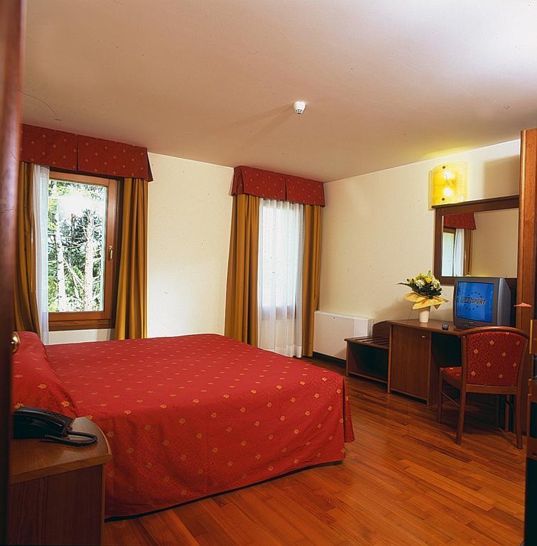 Hotel Dall'Ongaro Ghirano Esterno foto