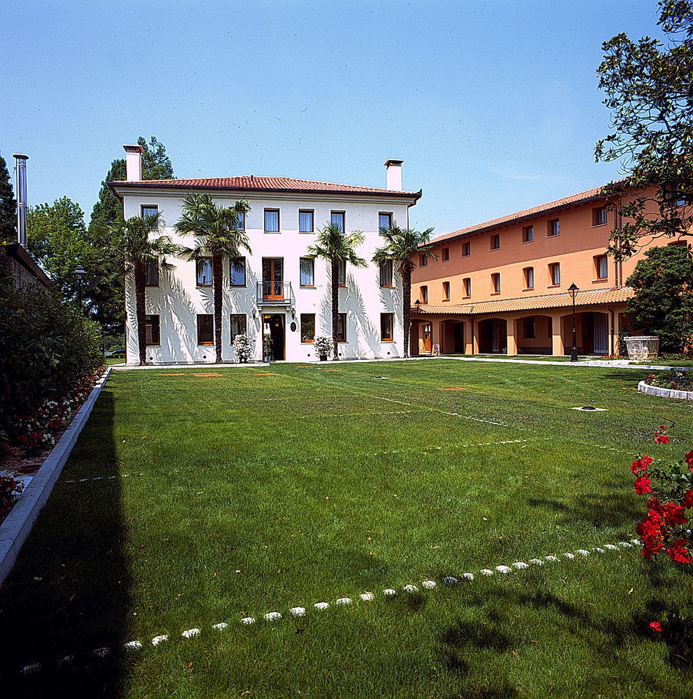 Hotel Dall'Ongaro Ghirano Esterno foto