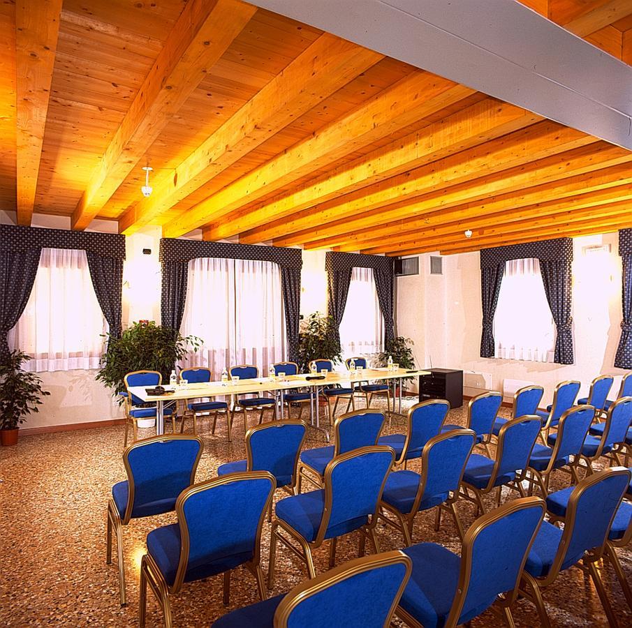 Hotel Dall'Ongaro Ghirano Esterno foto