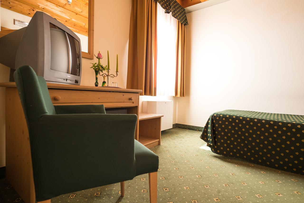 Hotel Dall'Ongaro Ghirano Esterno foto