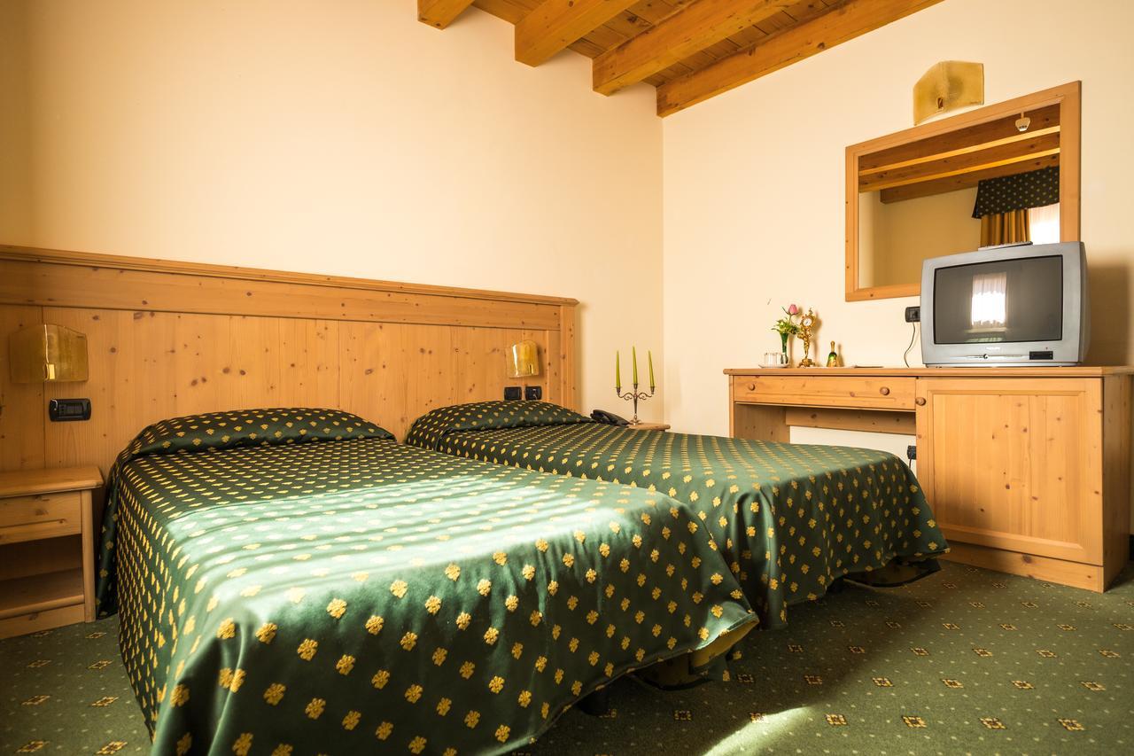 Hotel Dall'Ongaro Ghirano Esterno foto