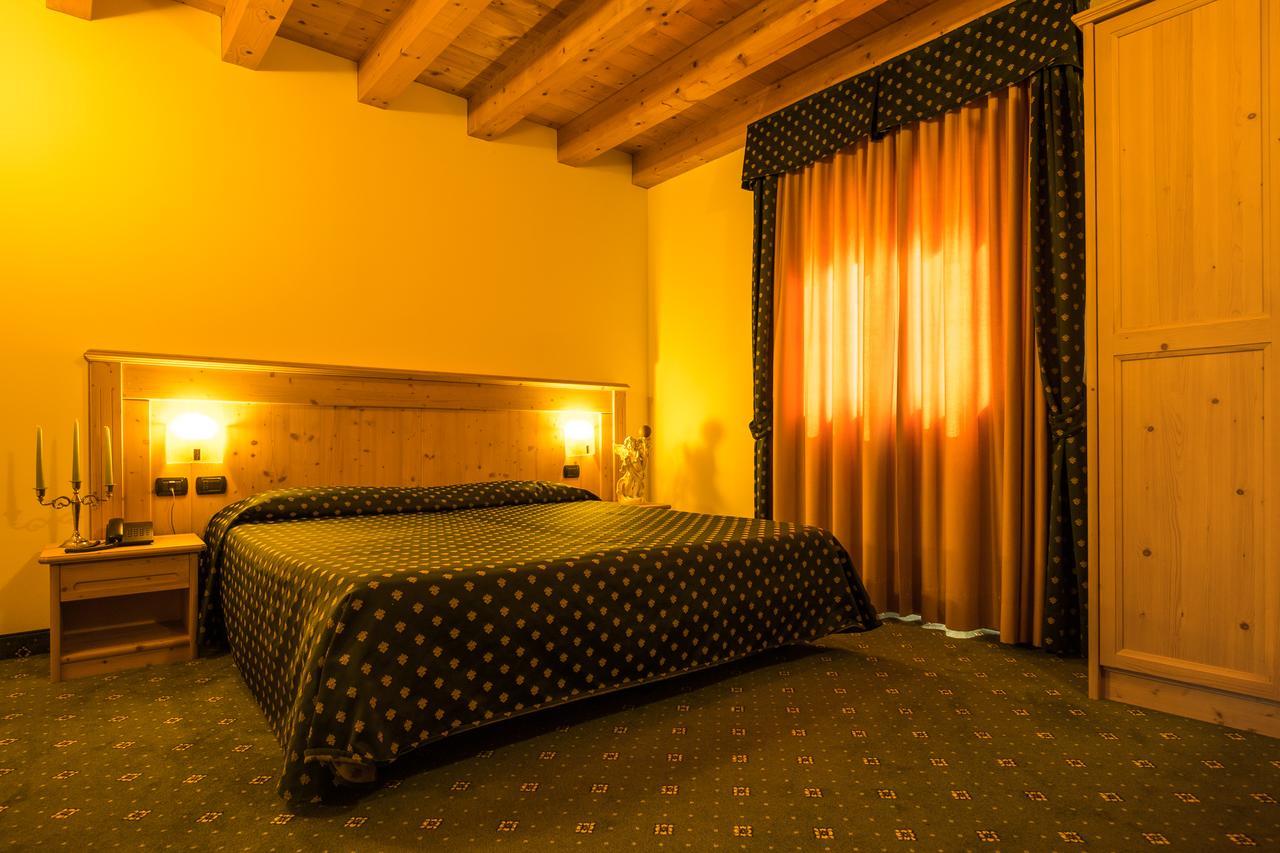Hotel Dall'Ongaro Ghirano Esterno foto